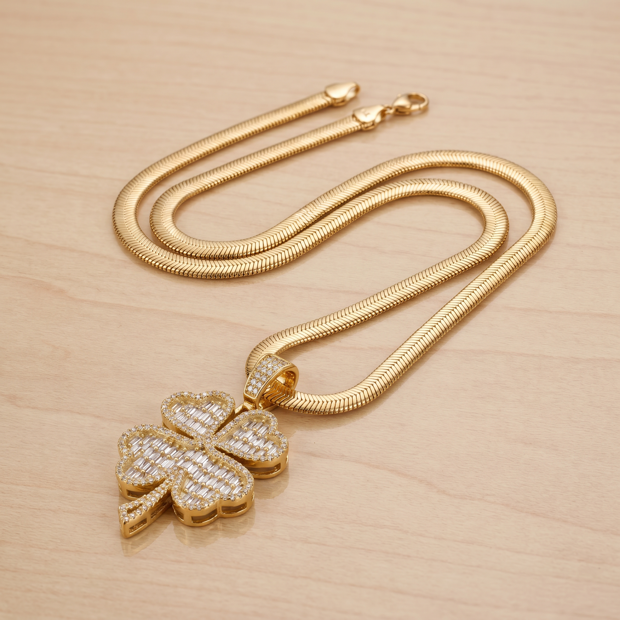 Fortuna Lumiere Necklace