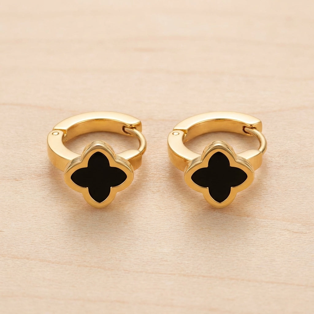 Clover Huggie Hoop Earrings