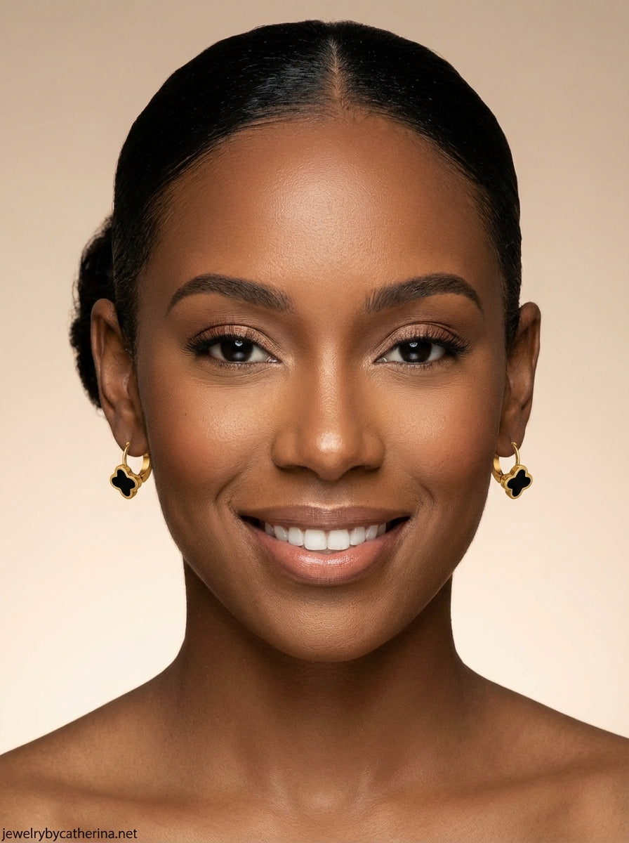Clover Huggie Hoop Earrings