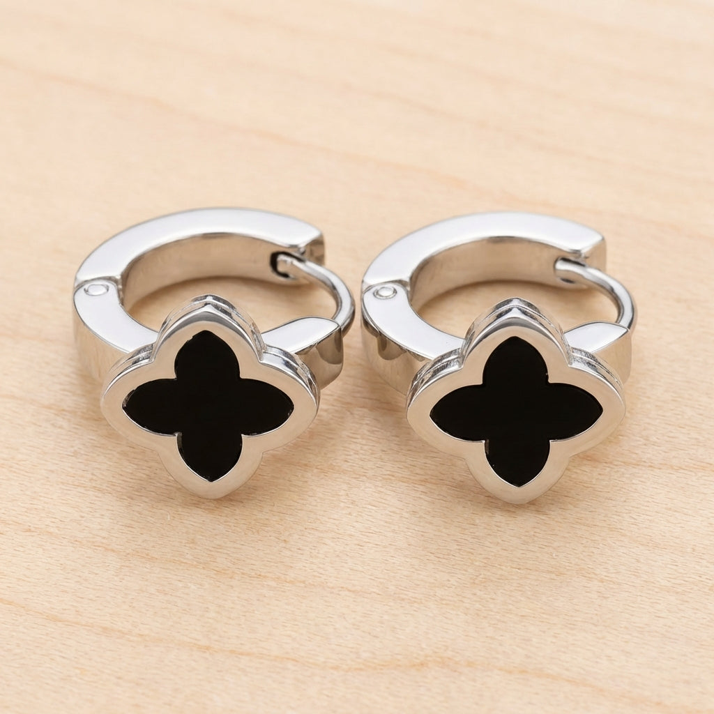 Clover Huggie Hoop Earrings