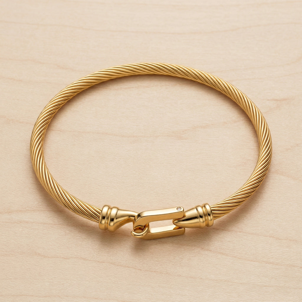 Aurélie Cable Clasp Bracelet