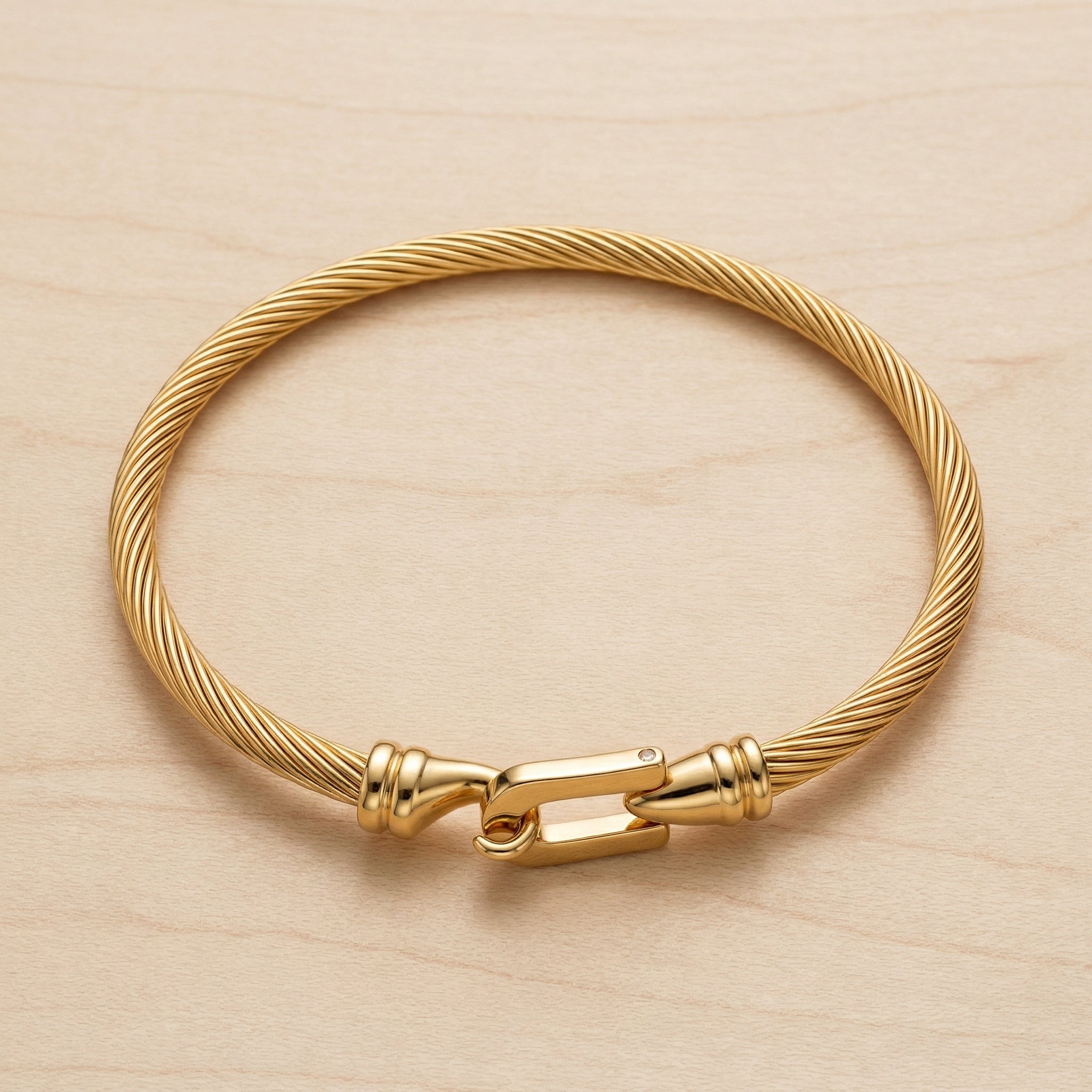 Aurélie Cable Clasp Bracelet