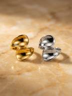 Double Twist Ring