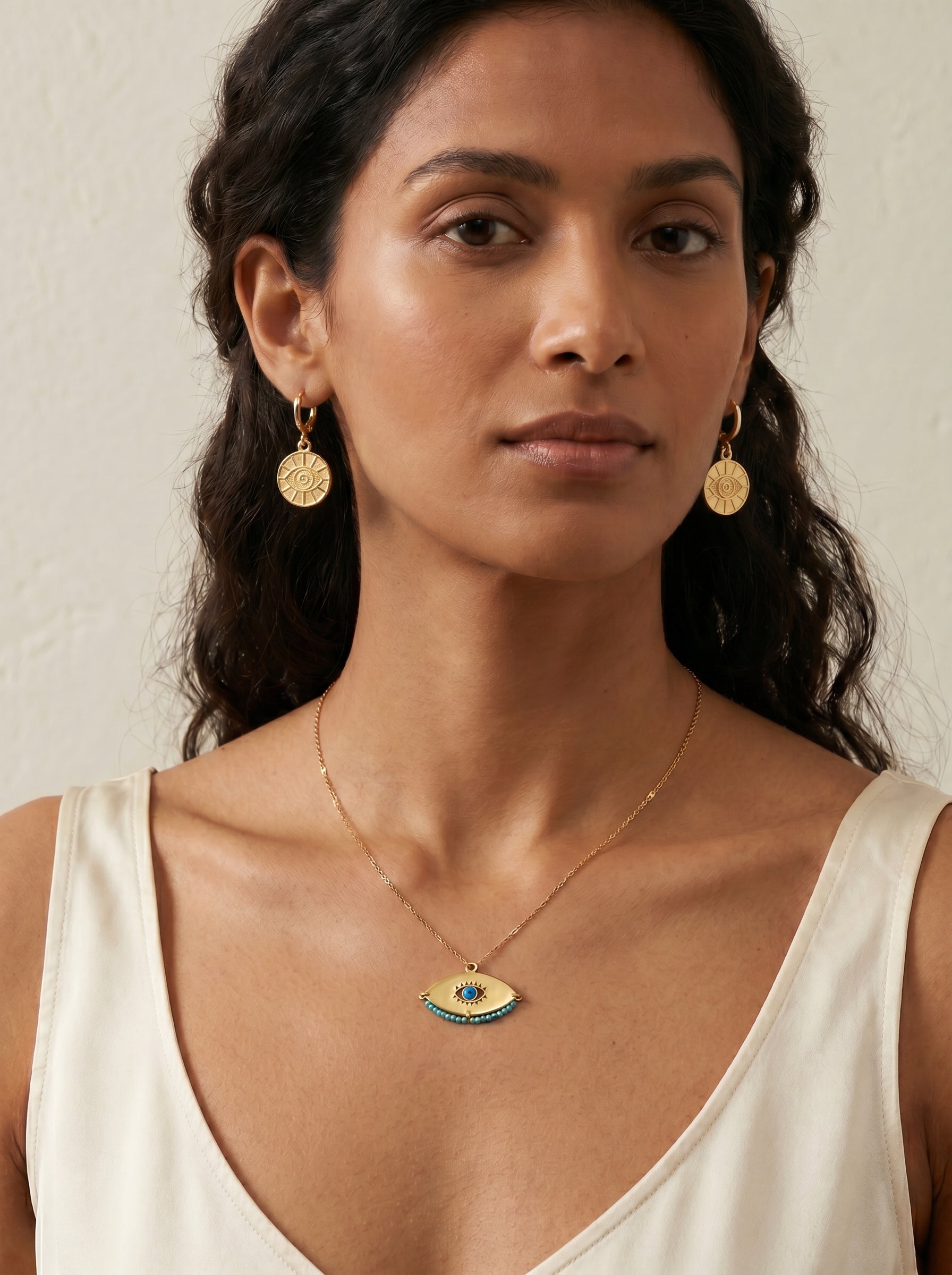 Watching Eye Necklace