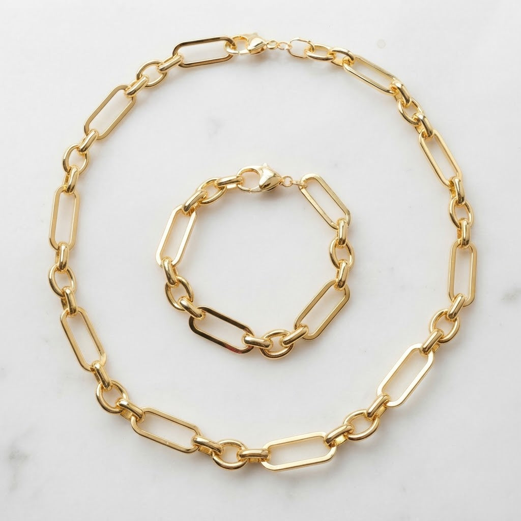 Essential Chain Necklace