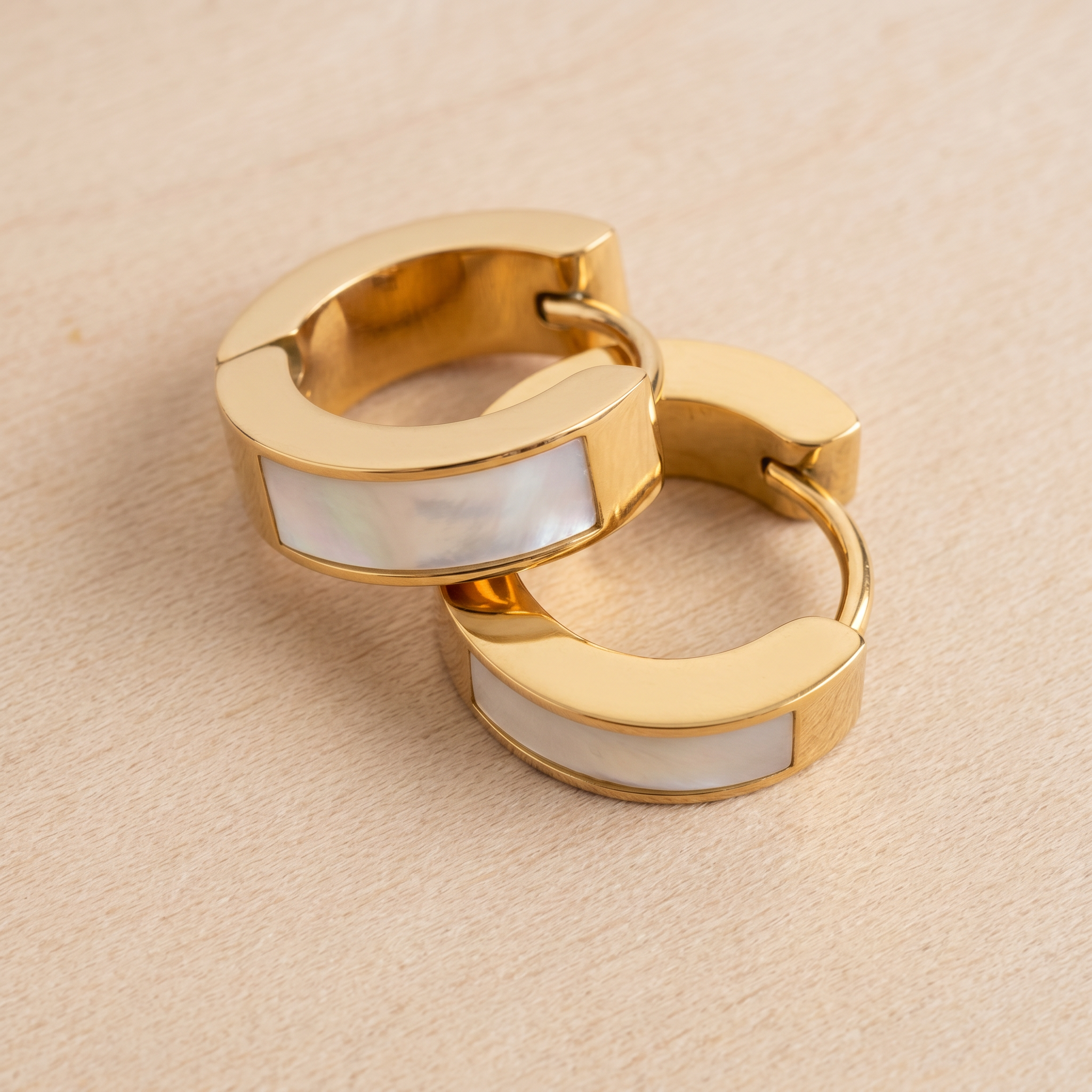 Everlight Huggie Hoops