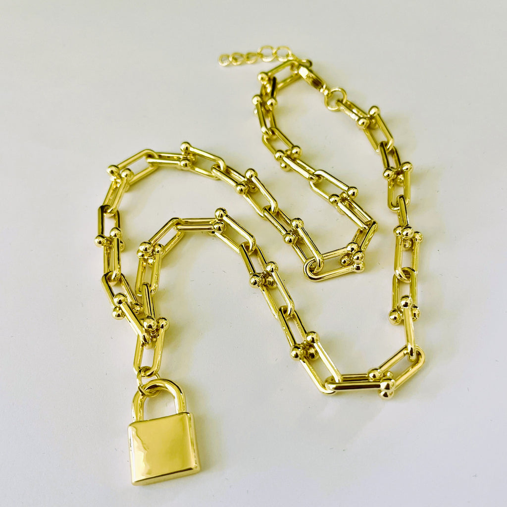 Stirrup Locket Necklace | Equestrian Keepsake Pendant | Stainless Steel & 18K Gold Plated