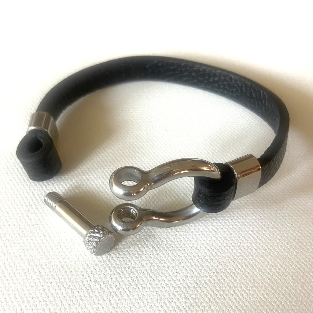 Ranger Shackle Leather Bracelet