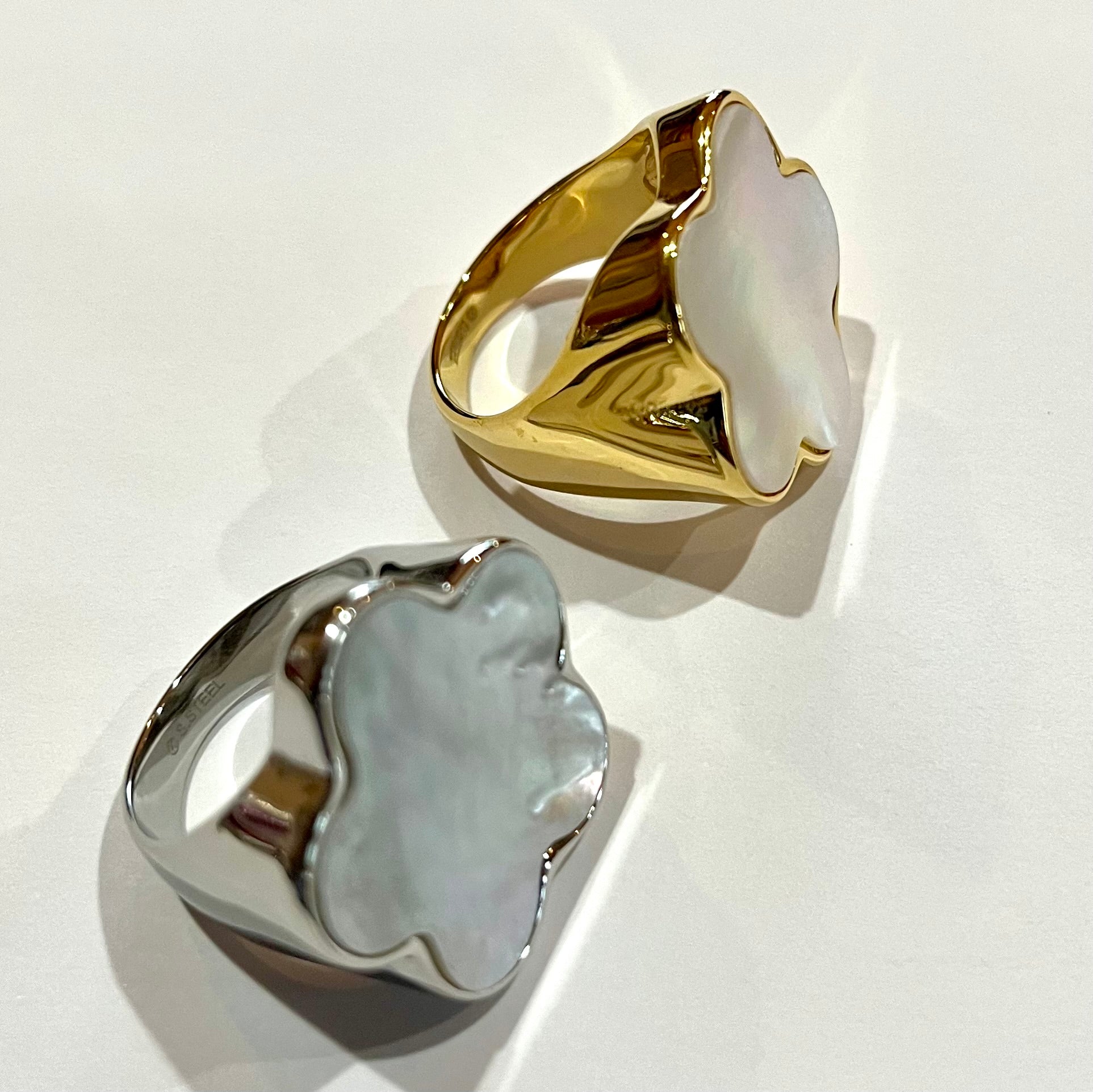 Petal Mother of Pearl Flower Statement Ring