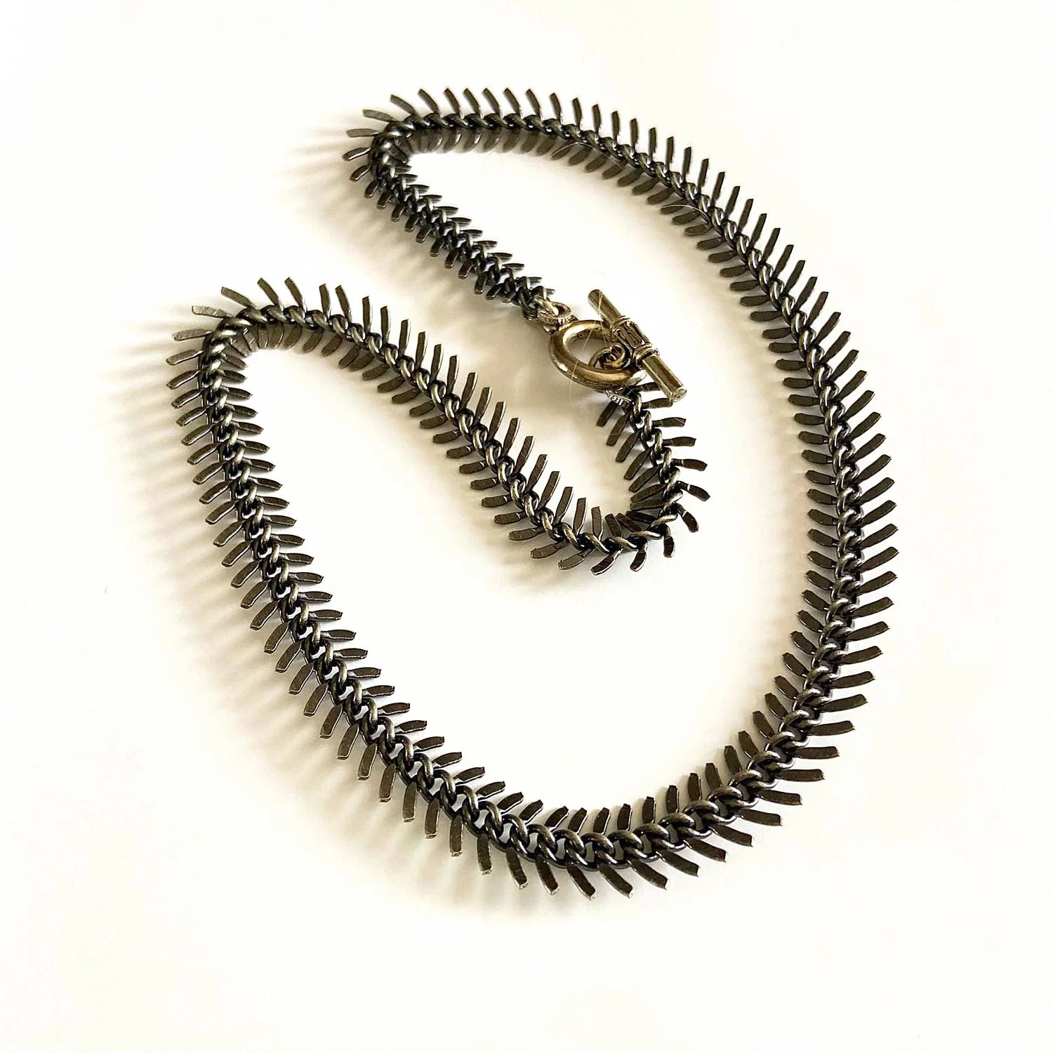 Spine Fishbone Chain Statement Necklace