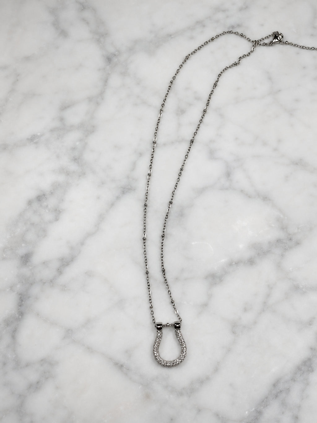 Horseshoe Glide Necklace