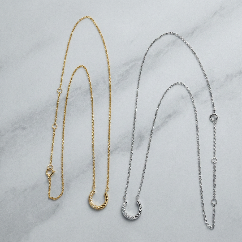 Delicate Rope & Simulated Diamond Horseshoe Necklace