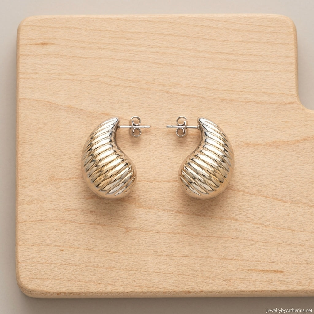 Shell drops