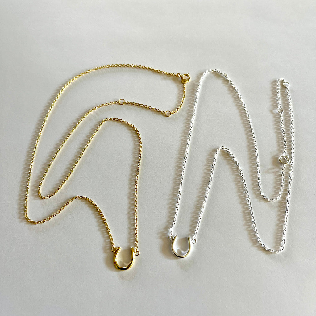 Small horseshoe necklace