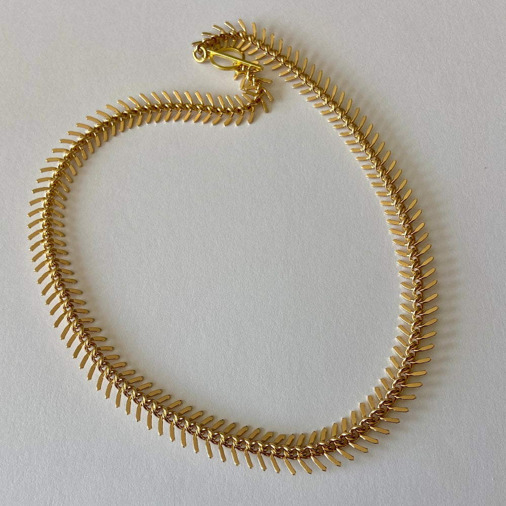 Spine Fishbone Chain Statement Necklace