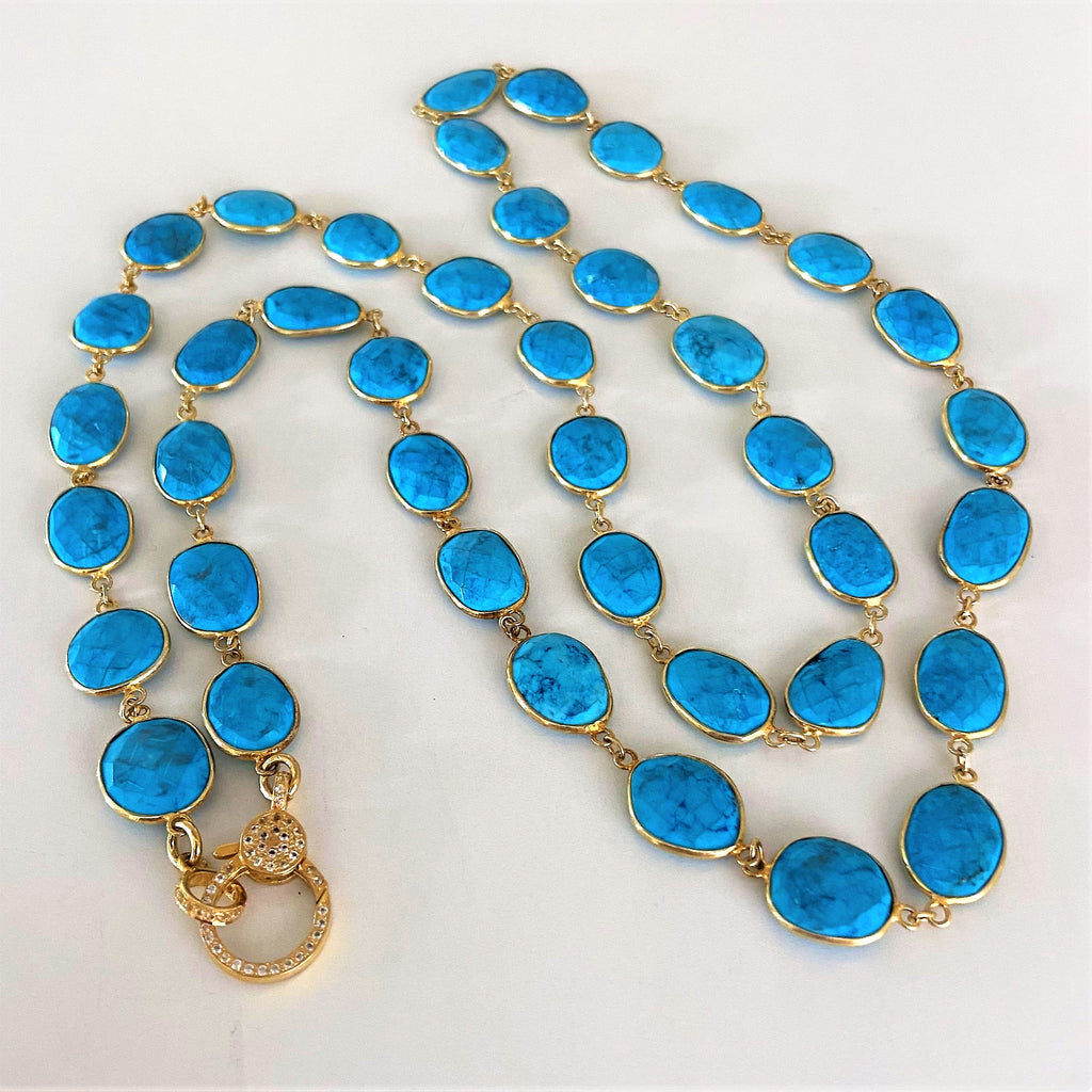 Oval turquoise long necklace with diamond closure